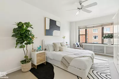 55 E End Avenue #16D, New York, NY 10028 - Photo 5