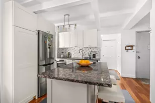 235 E 49th St, New York City, NY 10017 - Photo 11
