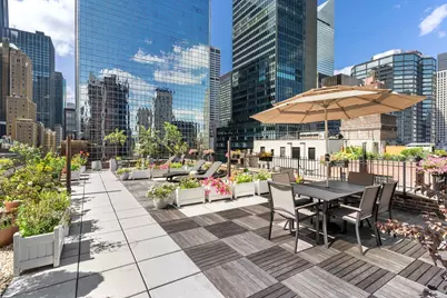 235 E 49th Street #8C, New York, NY 10017 - Photo 7