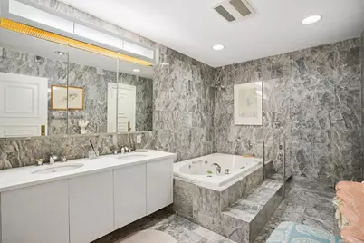 350 E 72nd Street #3, New York, NY 10021 - Photo 9