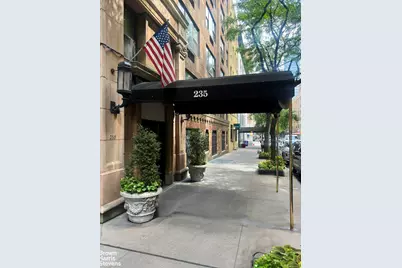 235 E 73rd Street #10B, New York, NY 10021 - Photo 7