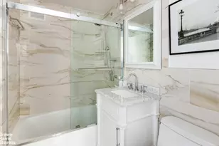 160 E 65th St, New York, NY 10065 - Photo 7