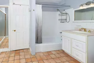 330 3rd Ave, New York, NY 10010 - Photo 5