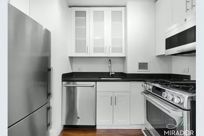 290 3rd Avenue #31D, New York City, NY 10010 - Photo 5