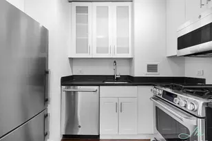 290 3rd Ave, New York City, NY 10010 - Photo 5
