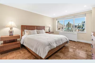 650 Park Avenue #12C, New York, NY 10065 - Photo 9