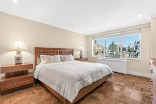 650 Park Ave, New York City, NY 10065 - Photo 9