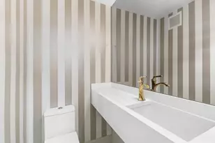 160 E 65th St, New York City, NY 10065 - Photo 11
