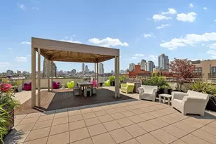 125 N 10th St, New York City, NY 11249 - Photo 11