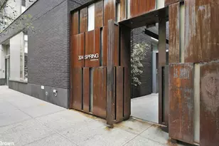 304 Spring St, New York City, NY 10013 - Photo 15