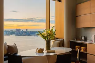 551 W 21st St, New York City, NY 10011 - Photo 7