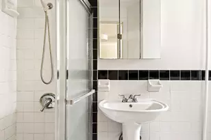 513 4th St, Brooklyn, NY 11215 - Photo 29