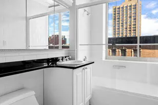 350 E 82nd St, New York City, NY 10028 - Photo 9
