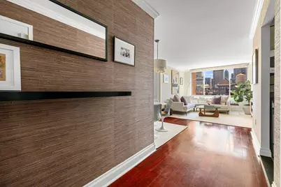 350 E 82nd Street #6R, New York City, NY 10028 - Photo 5