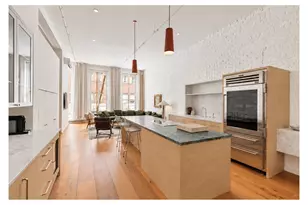 132 Duane St, New York City, NY 10013 - Photo 3