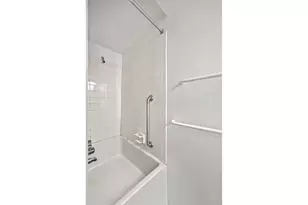 90 Riverside Dr, New York City, NY 10024 - Photo 19