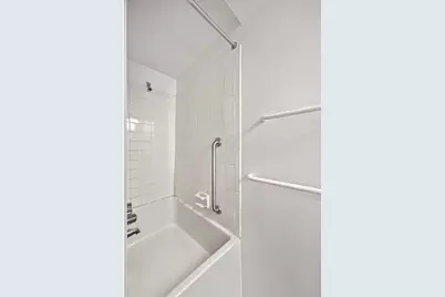 90 Riverside Drive #9B, New York, NY 10024 - Photo 17
