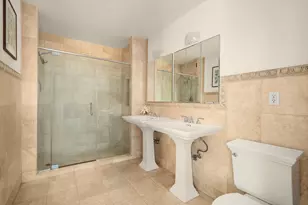240 E 10th St, New York City, NY 10003 - Photo 9