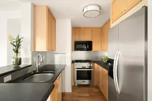 240 E 10th St, New York City, NY 10003 - Photo 3