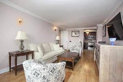 236 E 47th Street #38-A, New York City, NY 10017 - Photo 3