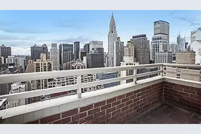 236 E 47th Street #38-A, New York, NY 10017 - Photo 9