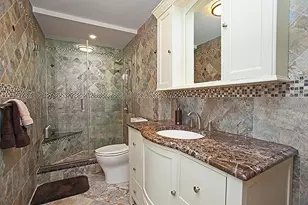 236 E 47th St, New York City, NY 10017 - Photo 13