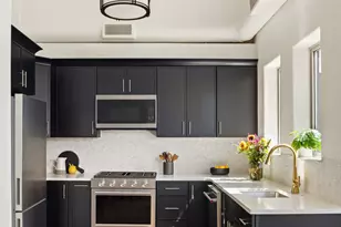 406 Lorimer St, New York City, NY 11206 - Photo 3