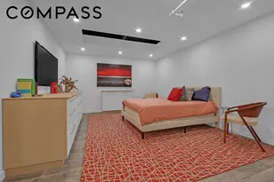 111 E 19th St, New York, NY 10003 - Photo 15