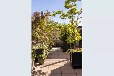 45 E 9th Street #35, New York, NY 10003 - Photo 11