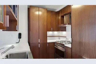 60 Riverside Boulevard #1904, New York City, NY 10069 - Photo 3