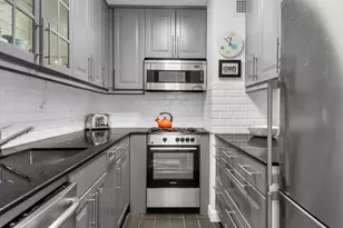 140 West End Ave, New York City, NY 10023 - Photo 3