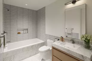 142 W 21st St, New York City, NY 10011 - Photo 3