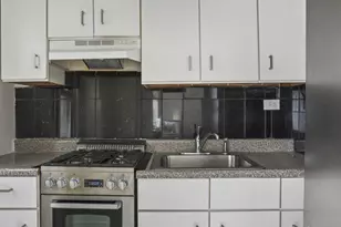 310 W 56th St, New York City, NY 10019 - Photo 3