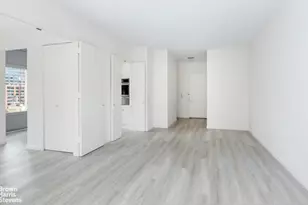 200 E 32nd St, New York City, NY 10016 - Photo 9