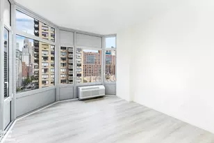 200 E 32nd St, New York City, NY 10016 - Photo 13