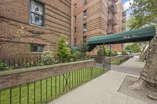 61 Oliver St, New York City, NY 11209 - Photo 25