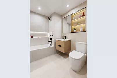 25-23 Newtown Avenue #5D, Astoria, NY 11102 - Photo 5