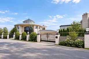150 Nicolosi Dr, New York, NY 10312 - Photo 3