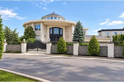 150 Nicolosi Drive, New York, NY 10312 - Photo 1