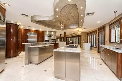 150 Nicolosi Drive, New York, NY 10312 - Photo 21