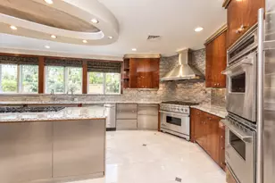 150 Nicolosi Dr, New York, NY 10312 - Photo 23