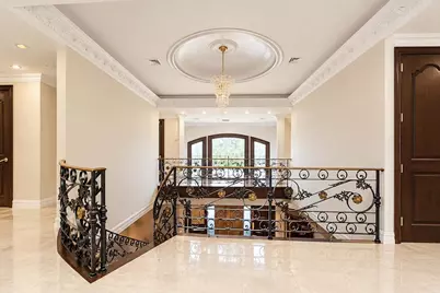 150 Nicolosi Drive, New York, NY 10312 - Photo 27