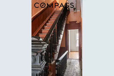 266 St James Place, New York City, NY 11238 - Photo 3