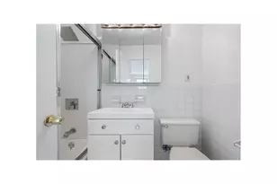 155 E 34th St, New York City, NY 10016 - Photo 7