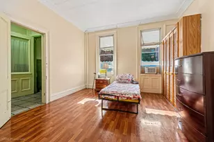 35 Melrose St, New York City, NY 11206 - Photo 13