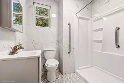 35 Melrose Street, New York City, NY 11206 - Photo 21
