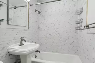 101 W 12th St, New York, NY 10011 - Photo 5