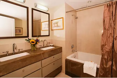 160 Central Park S #1717, New York City, NY 10019 - Photo 7