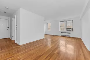 67-07 Yellowstone Blvd, Forest Hills, NY 11375 - Photo 3