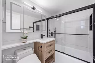 333 E 46th St, New York City, NY 10017 - Photo 19